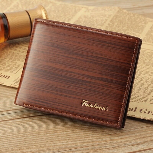 Slim Leather Bifold Wallet – Classic Everyday Essential