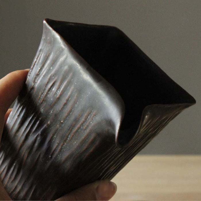 Japanese Quartet Back Glaze Olecranon Fair Cup